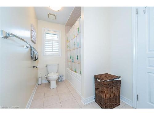 3396 Liptay Avenue, Oakville, ON - Indoor Photo Showing Bathroom