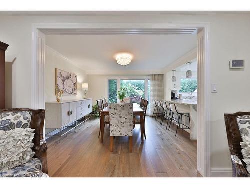 27 Arkendo Drive, Oakville, ON - Indoor Photo Showing Dining Room