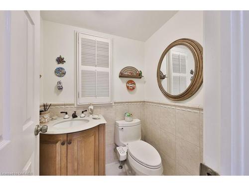 27 Arkendo Drive, Oakville, ON - Indoor Photo Showing Bathroom