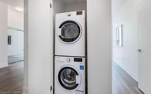 524E-2908 Highway 7, Concord, ON - Indoor Photo Showing Laundry Room