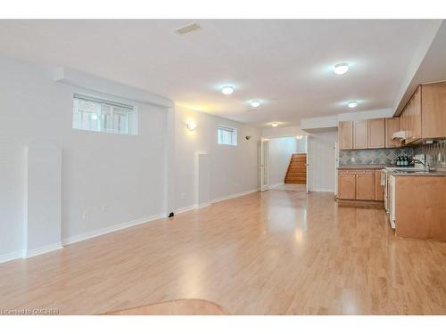 1473 Sandpiper Road, Oakville, ON - Indoor Photo Showing Kitchen