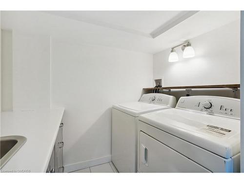 76 Macaulay Street W, Hamilton, ON - Indoor Photo Showing Laundry Room