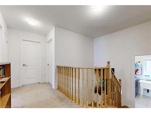 33 Evergreen Lane, Haldimand, ON - Indoor Photo Showing Other Room