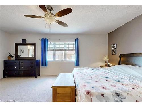 33 Evergreen Lane, Haldimand, ON - Indoor Photo Showing Bedroom