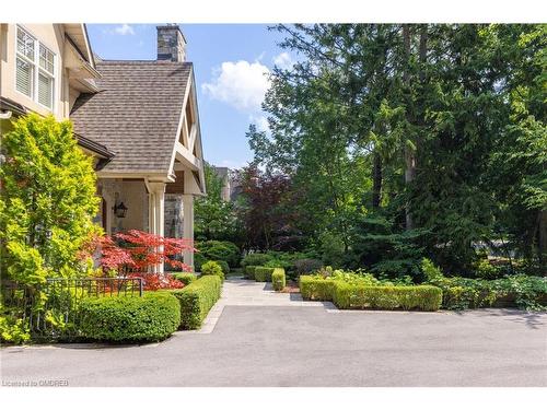 27 Birch Hill Lane, Oakville, ON - Outdoor