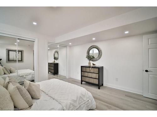 18 Valleybrook Drive, Kitchener, ON - Indoor Photo Showing Bedroom