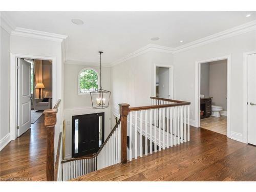 4052 Apple Valley Lane, Burlington, ON - Indoor Photo Showing Other Room