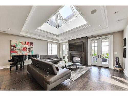 404-261 Church Street, Oakville, ON - Indoor Photo Showing Living Room With Fireplace