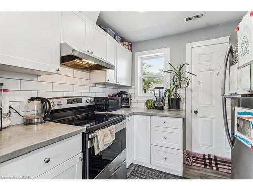 36 Sherbourne Street, St. Catharines, ON - Indoor Photo Showing Kitchen