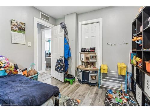 36 Sherbourne Street, St. Catharines, ON - Indoor Photo Showing Other Room