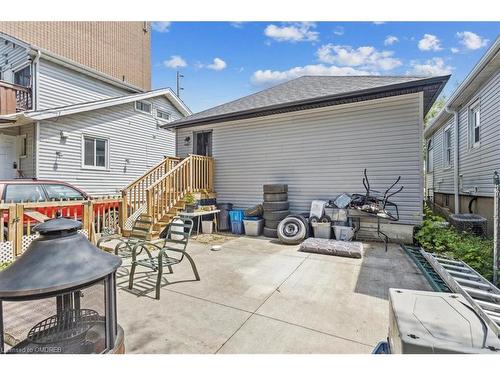 33 North Street, St. Catharines, ON - Outdoor With Deck Patio Veranda With Exterior