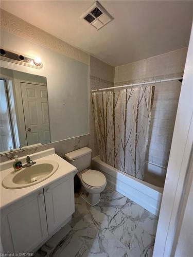 122-1168 Arena Road, Mississauga, ON - Indoor Photo Showing Bathroom