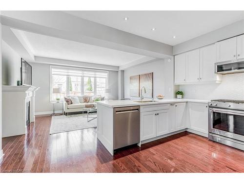 3301 Stalybridge Drive, Oakville, ON - Indoor Photo Showing Kitchen With Stainless Steel Kitchen