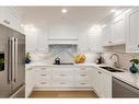 706-2170 Marine Drive, Oakville, ON  - Indoor Photo Showing Kitchen With Double Sink With Upgraded Kitchen 