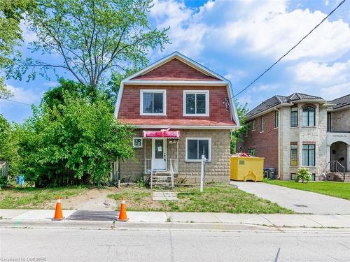 1842 Balsam Avenue, Mississauga, ON - Outdoor With Facade