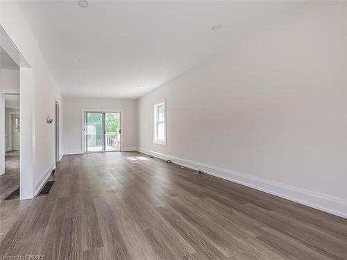 1842 Balsam Avenue, Mississauga, ON - Indoor Photo Showing Other Room