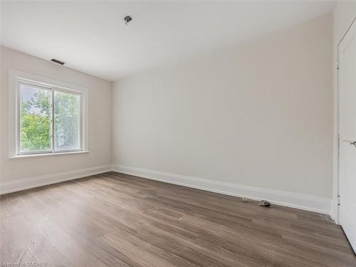 1842 Balsam Avenue, Mississauga, ON - Indoor Photo Showing Other Room