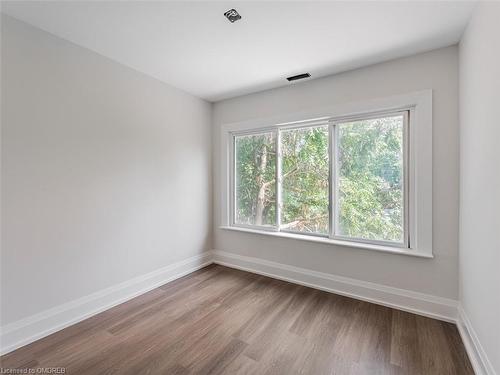 1842 Balsam Avenue, Mississauga, ON - Indoor Photo Showing Other Room