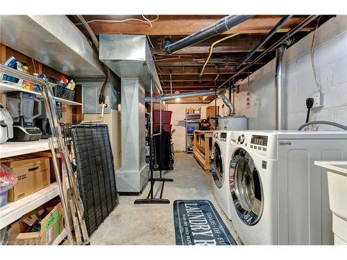 279 Paling Avenue, Hamilton, ON - Indoor Photo Showing Laundry Room