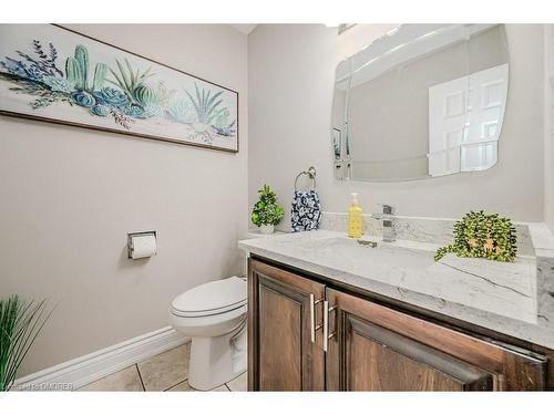 58 Dublin Drive, Hamilton, ON - Indoor Photo Showing Bathroom