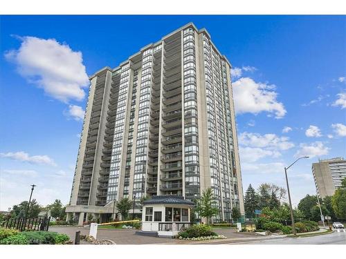 1901-2180 Marine Drive, Oakville, ON - Outdoor With Facade