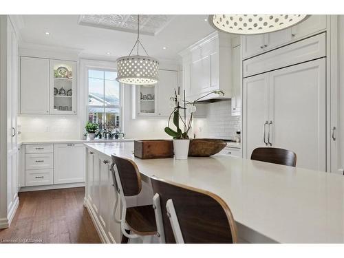 53 Dunn Street, Oakville, ON - Indoor Photo Showing Kitchen With Upgraded Kitchen