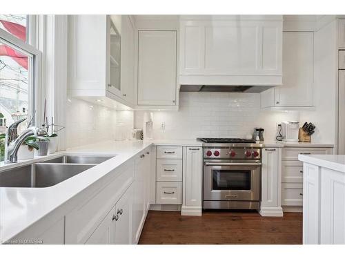 53 Dunn Street, Oakville, ON - Indoor Photo Showing Kitchen With Double Sink With Upgraded Kitchen