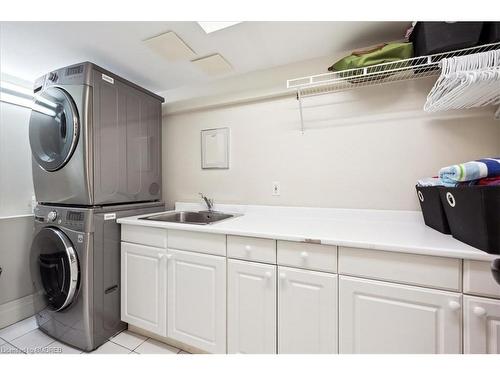 53 Dunn Street, Oakville, ON - Indoor Photo Showing Laundry Room