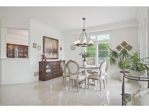 2447 Chateau Common, Oakville, ON - Indoor Photo Showing Dining Room