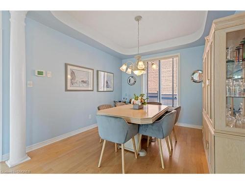 2244 Chickadee Crescent, Oakville, ON - Indoor Photo Showing Dining Room