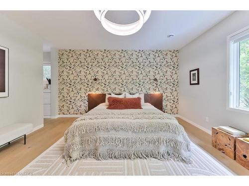 421 Randall Street, Oakville, ON - Indoor Photo Showing Bedroom