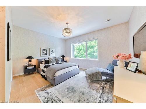 421 Randall Street, Oakville, ON - Indoor Photo Showing Bedroom