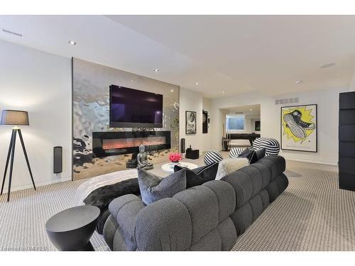 421 Randall Street, Oakville, ON - Indoor Photo Showing Living Room With Fireplace