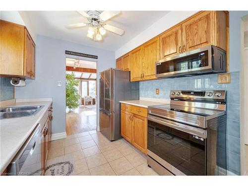 171 Simmons Boulevard, Brampton, ON - Indoor Photo Showing Kitchen With Double Sink