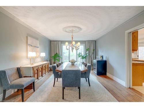 3219 New Street, Burlington, ON - Indoor Photo Showing Dining Room