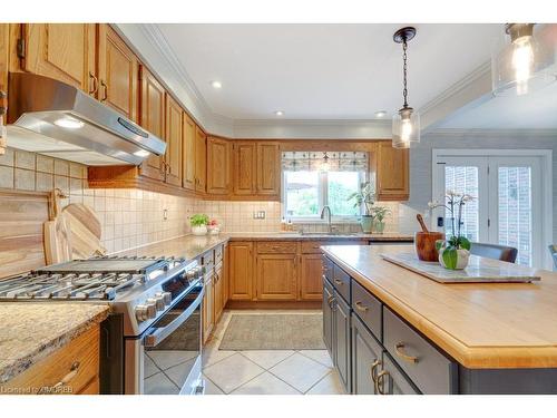 3219 New Street, Burlington, ON - Indoor Photo Showing Kitchen