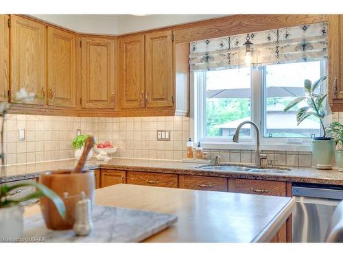 3219 New Street, Burlington, ON - Indoor Photo Showing Kitchen With Double Sink