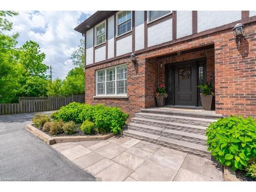 3219 New Street, Burlington, ON - Outdoor