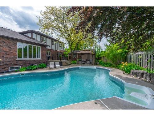 3219 New Street, Burlington, ON - Outdoor With In Ground Pool With Backyard