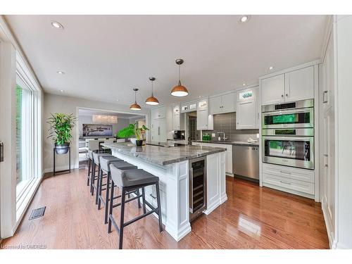 1440 Indian Grove, Mississauga, ON - Indoor Photo Showing Kitchen With Stainless Steel Kitchen With Upgraded Kitchen