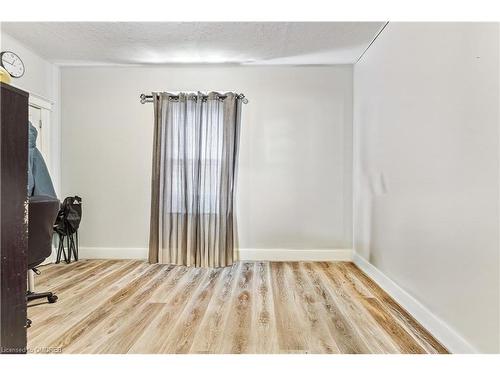 14 Tasker Street, St. Catharines, ON - Indoor Photo Showing Other Room