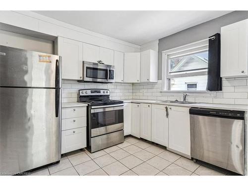 14 Tasker Street, St. Catharines, ON - Indoor Photo Showing Kitchen