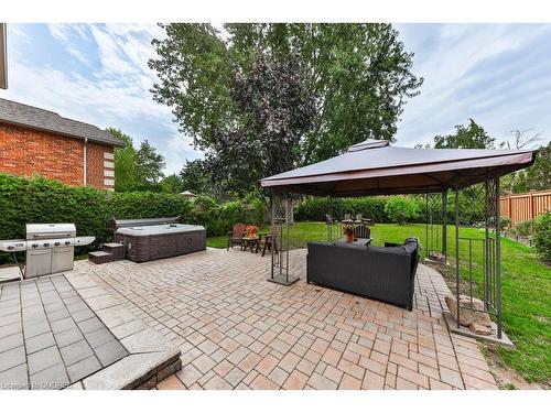 1368 Outlook Terrace, Oakville, ON - Outdoor With Backyard