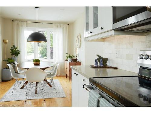 1048 Plains View Avenue, Burlington, ON - Indoor Photo Showing Dining Room