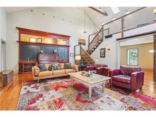 1553 Brock Road, Strabane, ON - Indoor Photo Showing Living Room