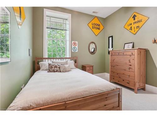 1553 Brock Road, Strabane, ON - Indoor Photo Showing Bedroom