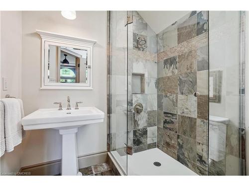 1553 Brock Road, Strabane, ON - Indoor Photo Showing Bathroom