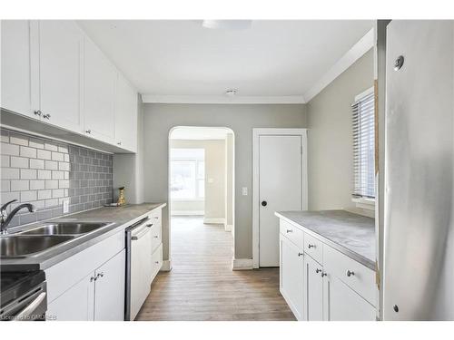 19 Seneca Street, St. Catharines, ON - Indoor Photo Showing Kitchen With Double Sink