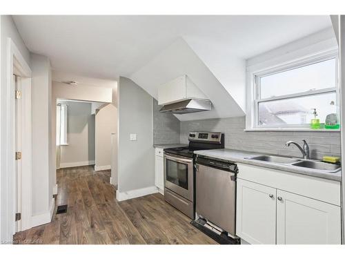 19 Seneca Street, St. Catharines, ON - Indoor Photo Showing Kitchen With Stainless Steel Kitchen With Double Sink