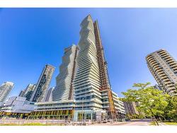 1305-3883 Quartz Road  Mississauga, ON L5B 0M4